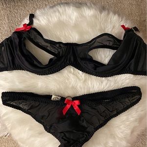 EUC Bordelle Large bra/thong set